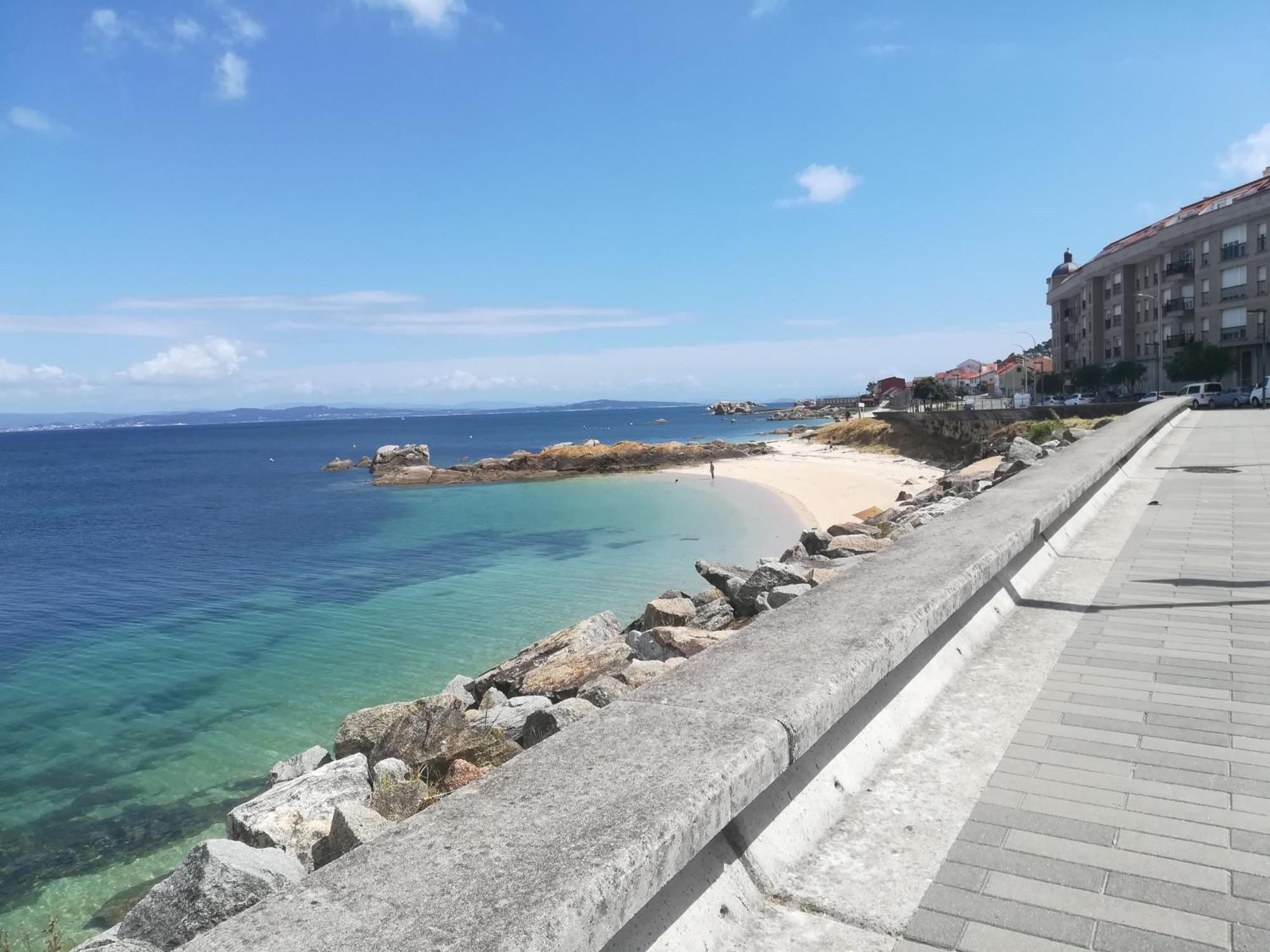 Piso Centrico En Ribeira Lägenhet Exteriör bild